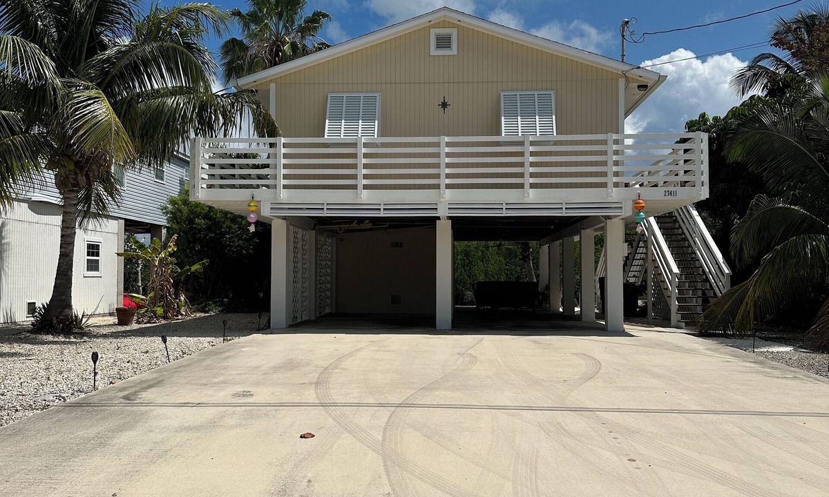 Breezeswept Beach Estates Cottage | Paradise in the Lower Keys