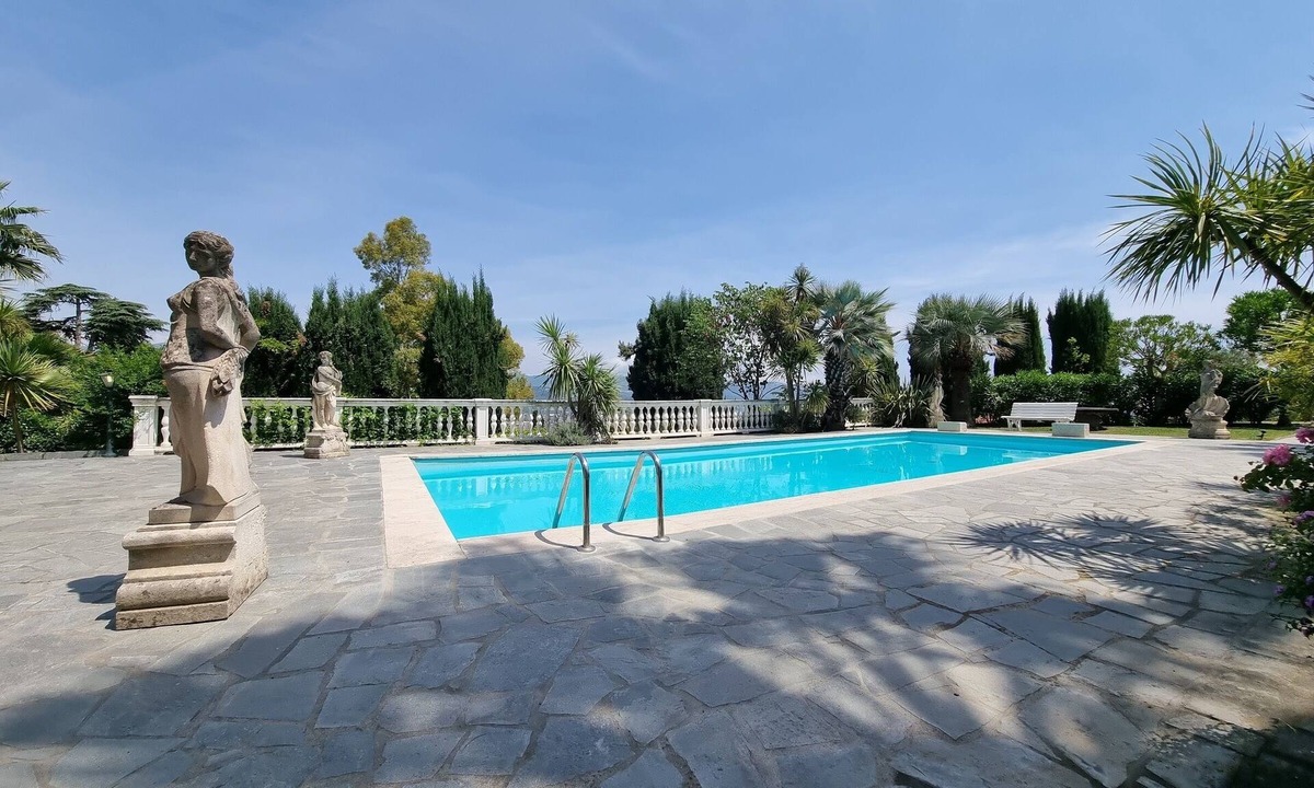 Diano Marina Apartment | Paradiso Al Mare Terrace and Shared pool, Diano Marina, Italy