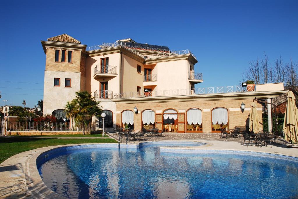 Villanova Hotel | Park Hotel Imperatore Adriano