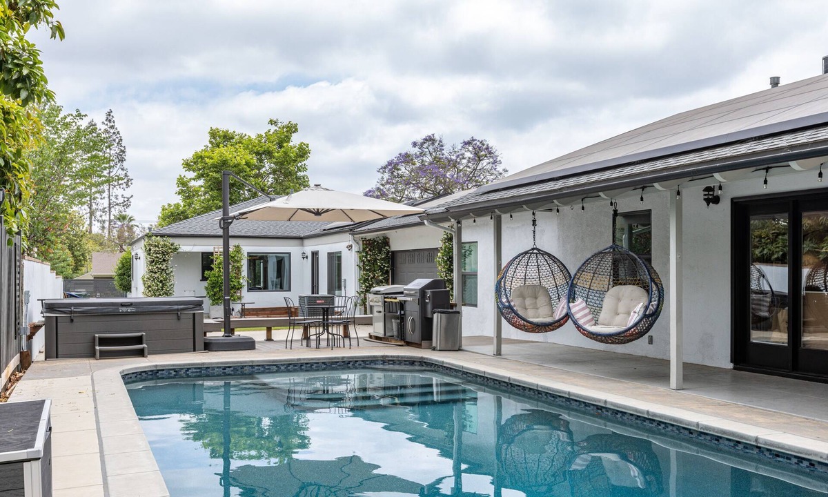 Mid Central House | Pasadena Hideaway w/Heated Saltwater Pool