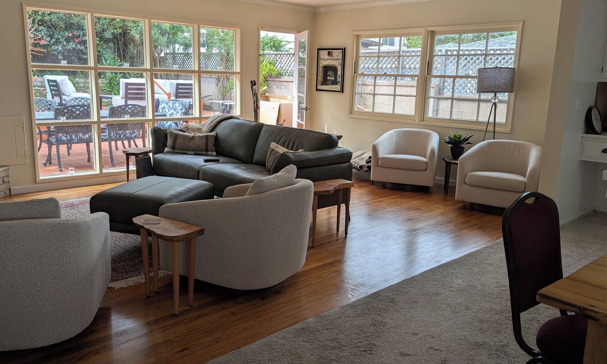 Redondo Beach House | Peaceful 3-bed house in Lower Riviera. Walking to beach and restaurants
