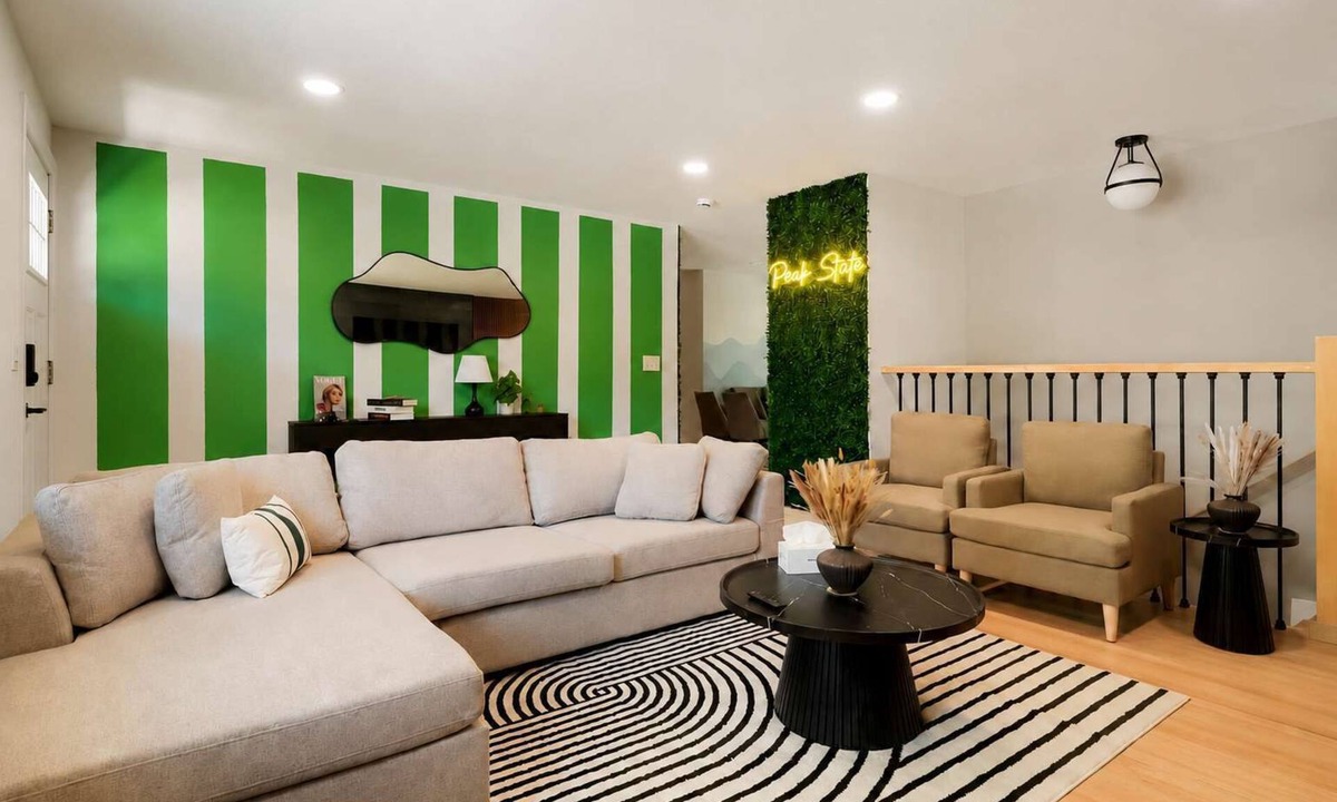 Littleton House | Peak State | Hot Tub, Sauna & Arcade