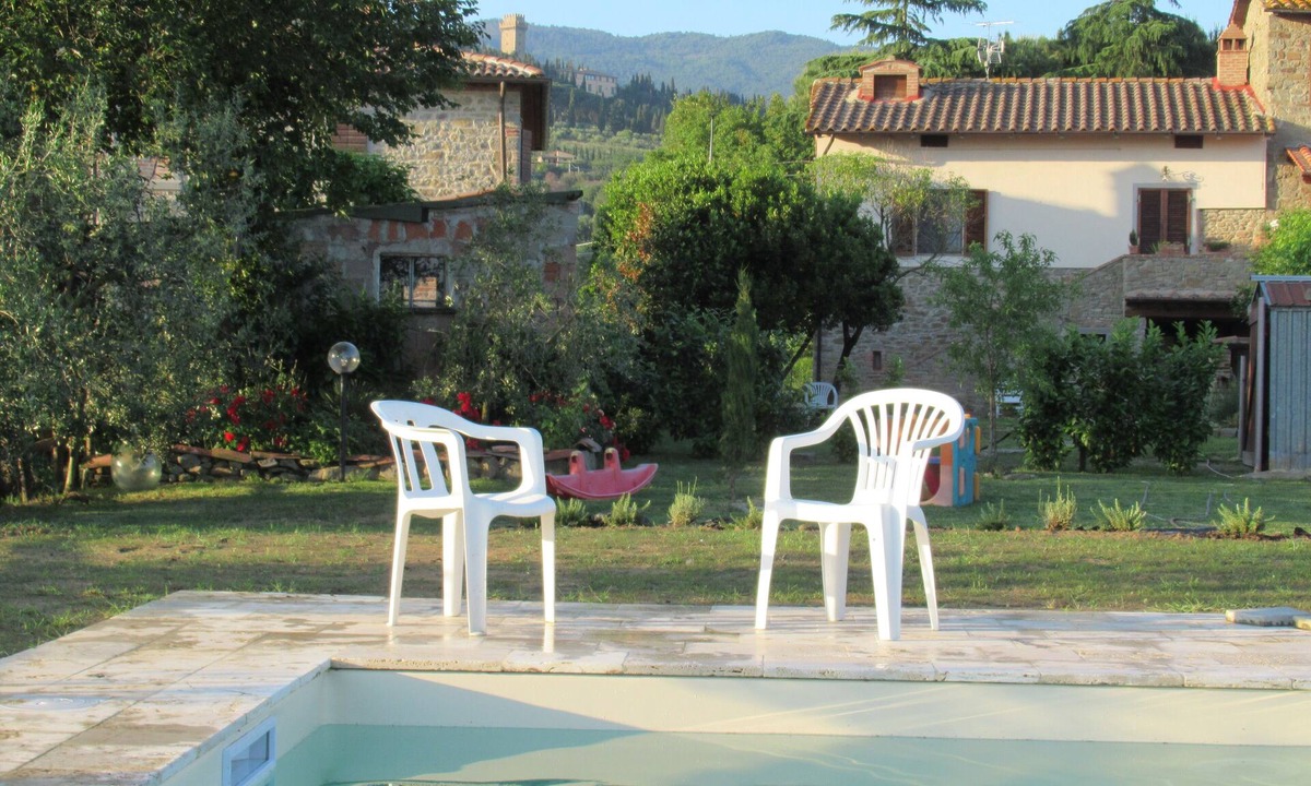 Casorbica-Salcotto House | Podere Casorbica with free parking, large garden, private pool.