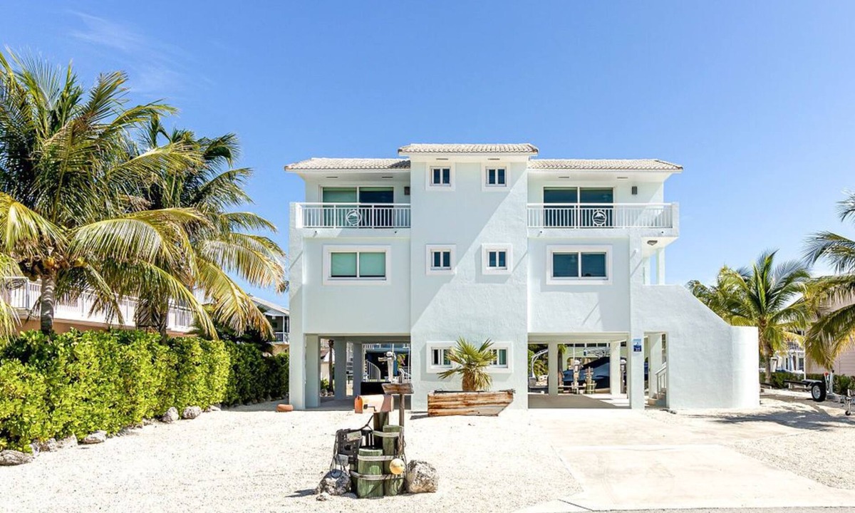 Islamorada House | Port Antigua Retreat on Canal with Boat Lift and Private Beach Access