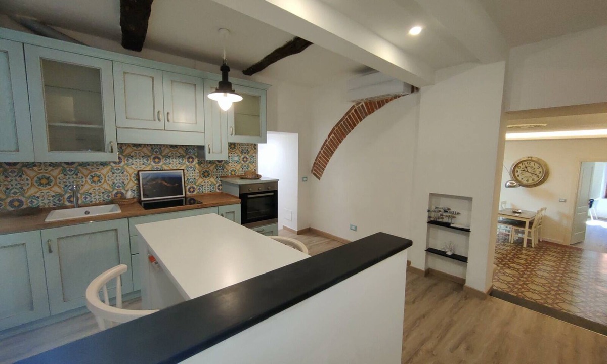 Portovenere Apartment | Portovenere Gem: Stay a stone's throw from St. Peter's Church ⚓, ✨, 🌊