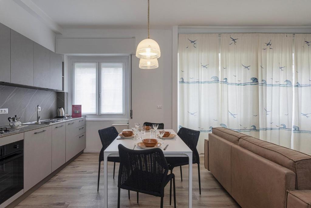 Nervi Apartment | Quinto Modern Flat by Wonderful Italy