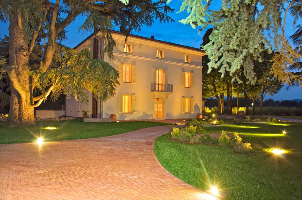 San Lazzaro di Savena Hotel | Relais Villa Valfiore