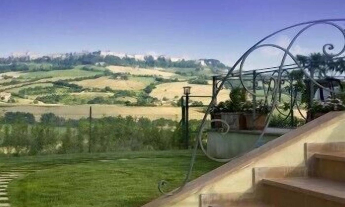 Camerino House | Relais Villa Fornari