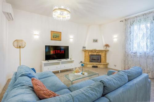 Formigine Apartment | Relax Villa with Garden & BBQ - Motorvalley Vibes