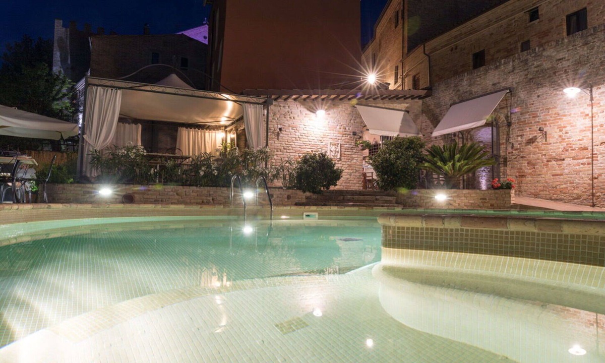 Monteprandone Apartment | Residence in Monteprandone with 1 bedrooms sleeps 4