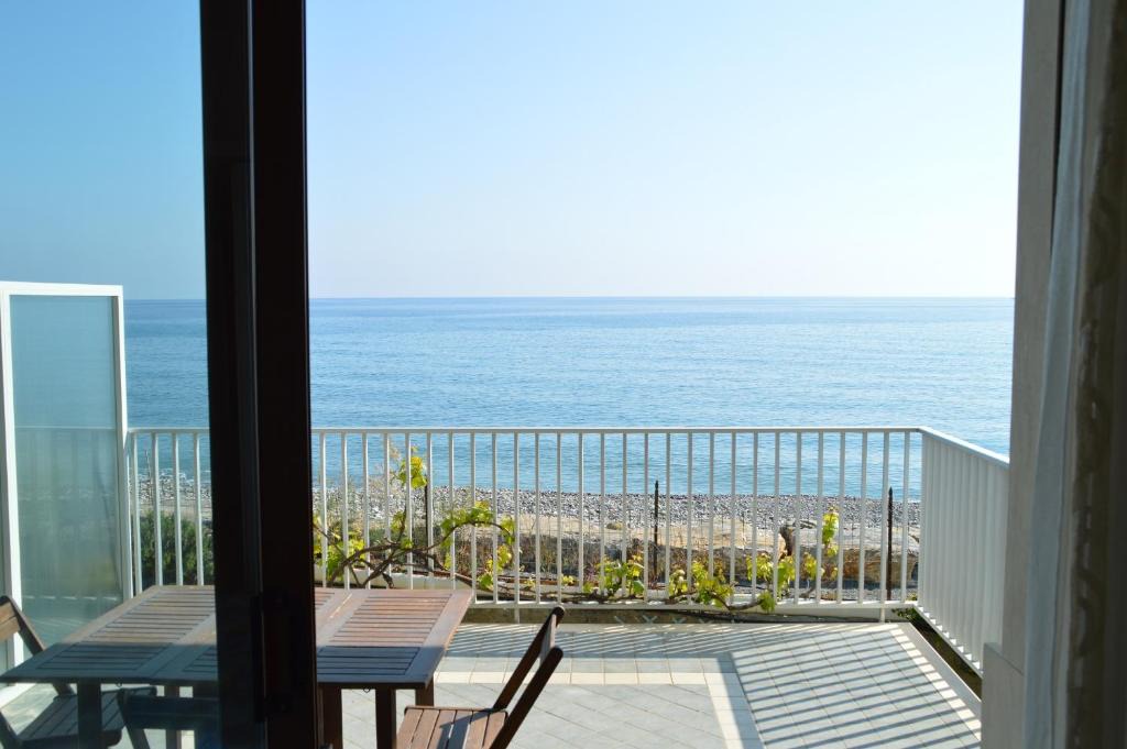 Riva Ligure Apartment | Riva Beach Apartment