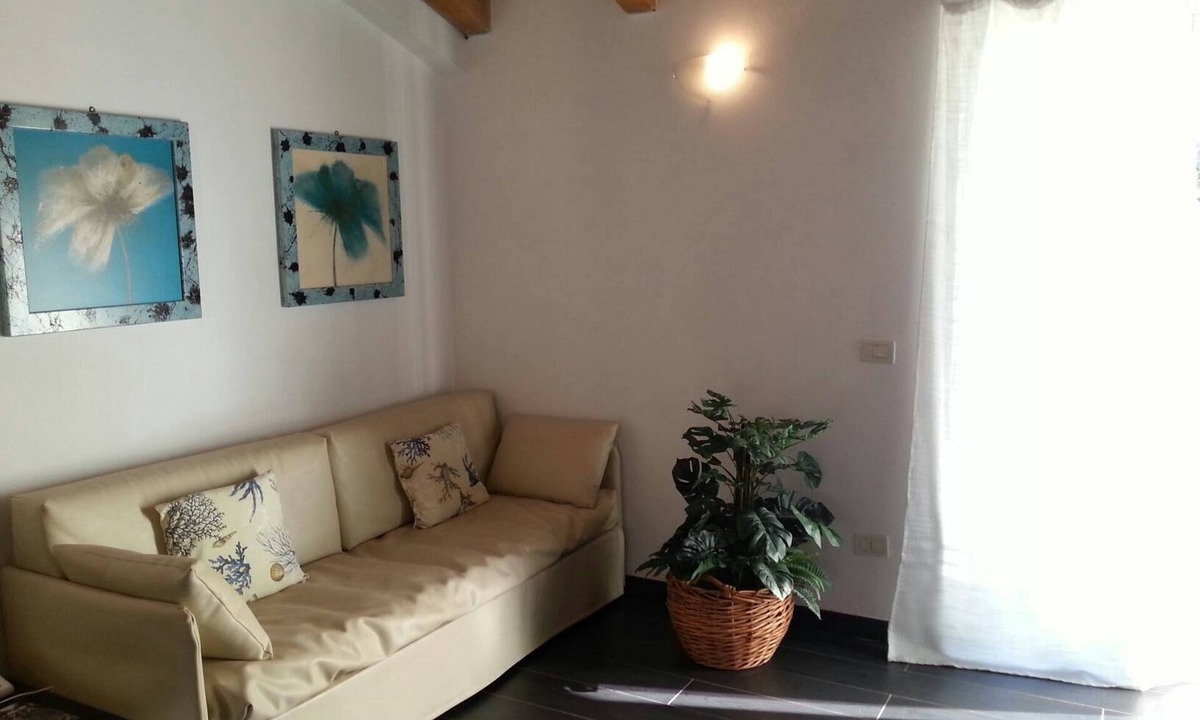 Deiva Marina Apartment | Romantic attic with terrace CITR 011012 CAV004