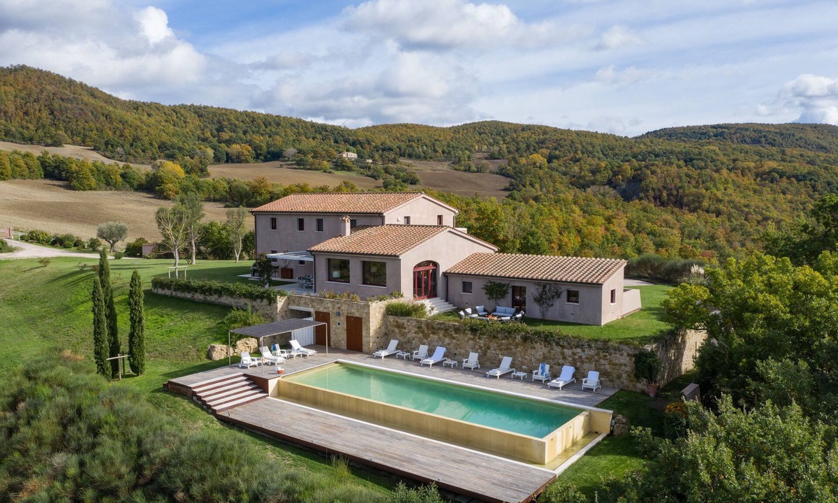Sarteano Villa | Rural Tuscany | Luxury villa with infinite pool