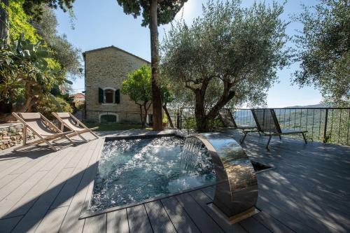 Praelo Apartment | Rustic villa with garden and whirlpool