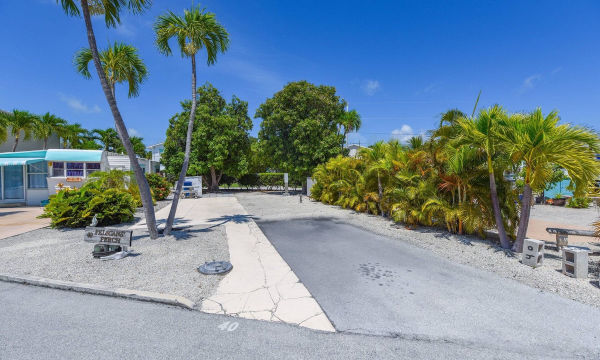 Cutthroat Harbor Estates RV Rental | RV Lot 40 Venture Out, Lot dimentions - 35'x69'