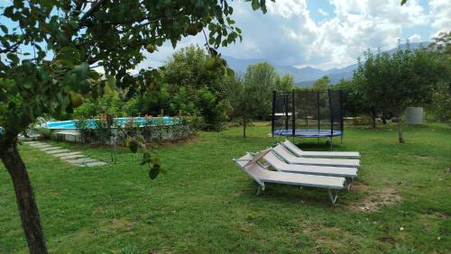 Filattiera Apartment | San Francesco e il lupo