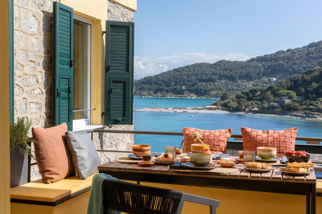 Portovenere Apartment | San Pietro Terrace by the Sea Portovenere - Luxury Seafront Apartment Overlooking San Pietro Church