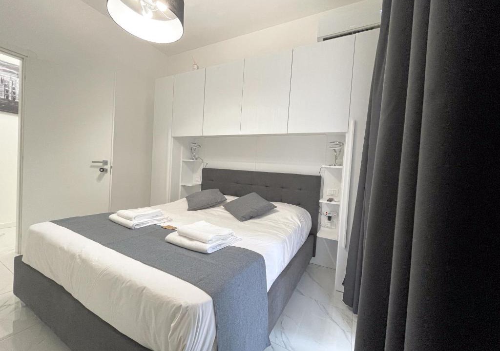 Vimodrone Apartment | San Raffaele's House