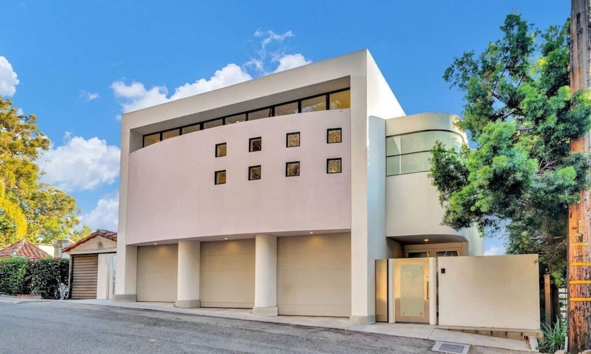 Santa Monica Canyon House | Santa Monica Canyon Views Balconies Walk 2 Beach Home Theater