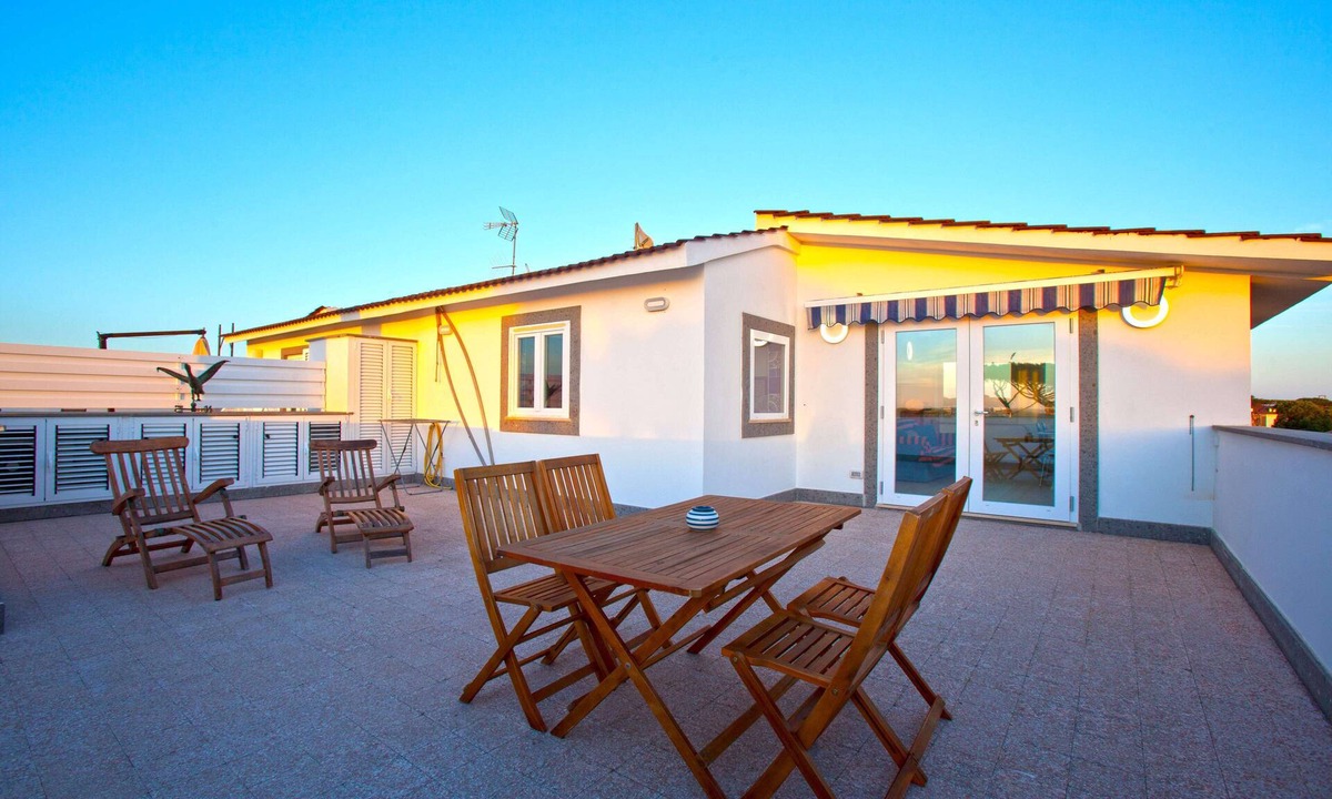 Lavinio Lido di Enea Apartment | Sea view penthouse for 2-4 people, large equipped terrace