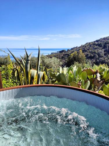 Campo nell'Elba Villa | Sea view villa with large garden
