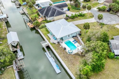 Butler Beach House | Seaside Villa