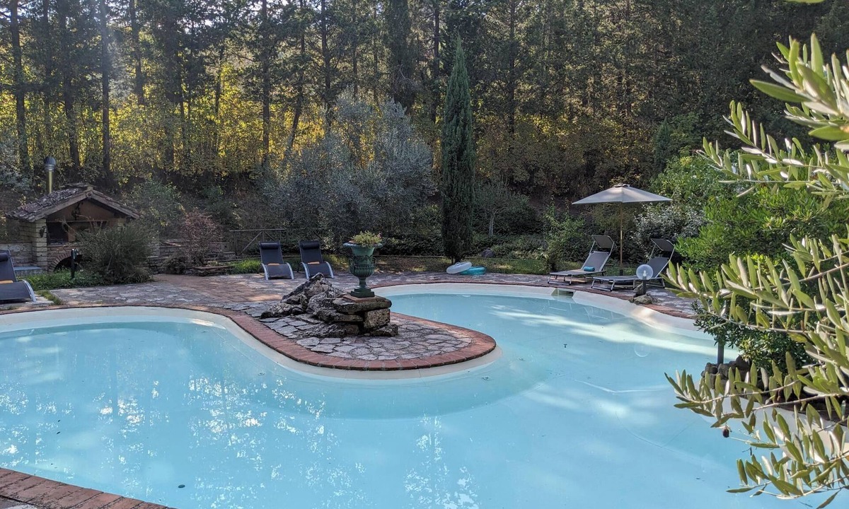 Umbertide Villa | Secluded countryside retreat with outdoor space