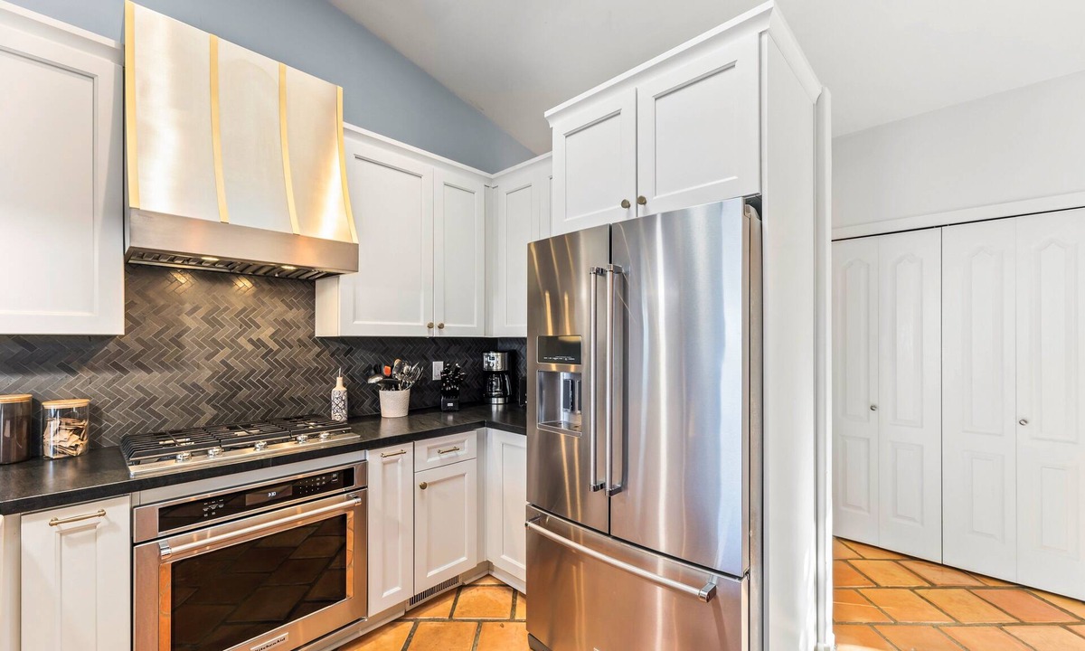 Valley Center House | Secluded Resort Expansive View Home. Salt Water Pool & Spa. Sleeps 10.