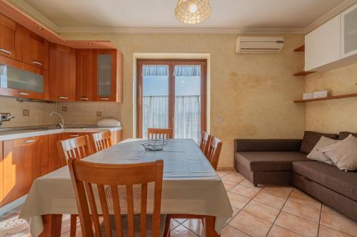 Rome Province Apartment | Silent House Tor Vergata