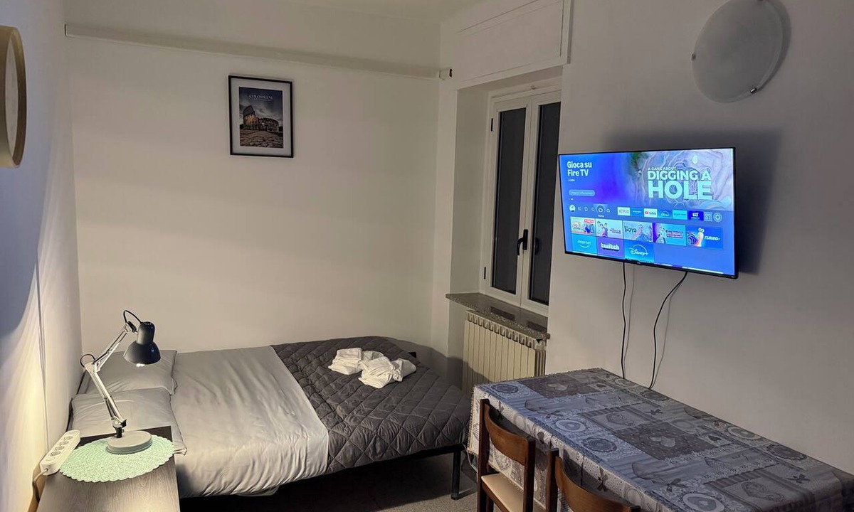 Gorla Minore Apartment | Smart Home Gorla Minore - Self-Check-In Near Malpensa