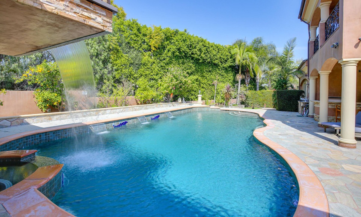 Fullerton Villa | Spacious Fullerton Villa w/Private Pool & Hot Tub