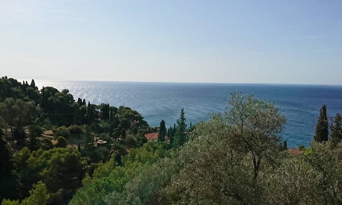 Imperia Villa | Spacious manor house, Liguria/Imperia for 8 people, BBQ, large terraces