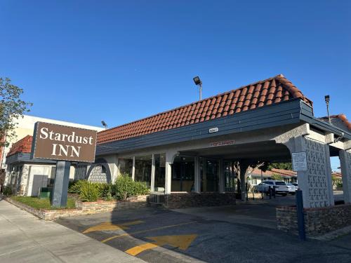 Azusa Hotel | Stardust inn