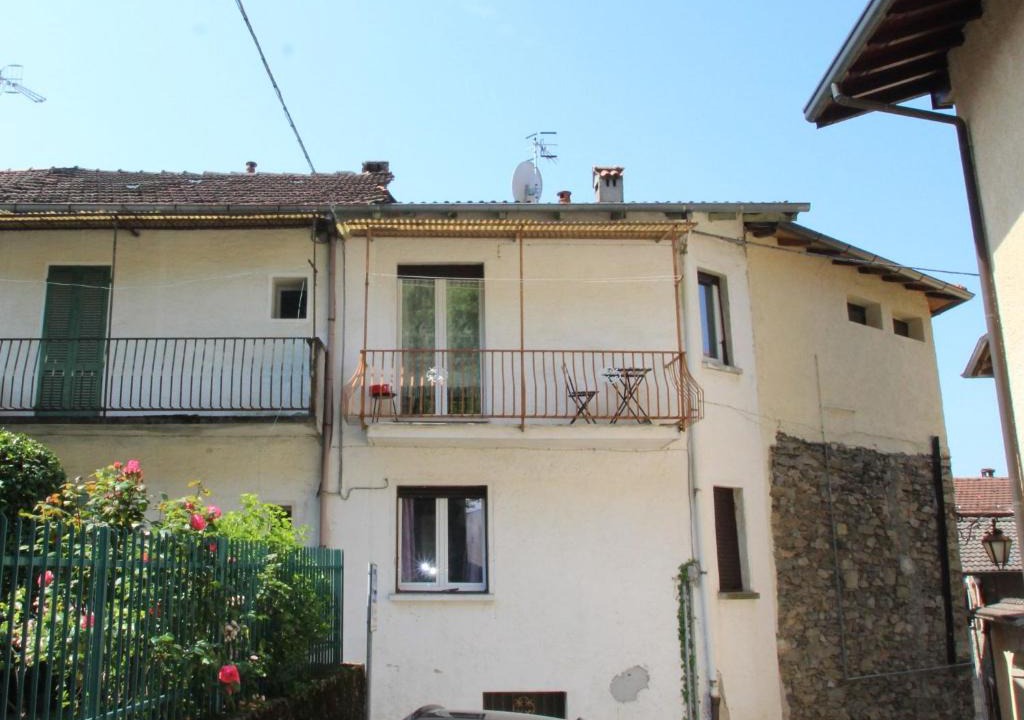 Agra Apartment | Studio Borghetto-1 by Interhome