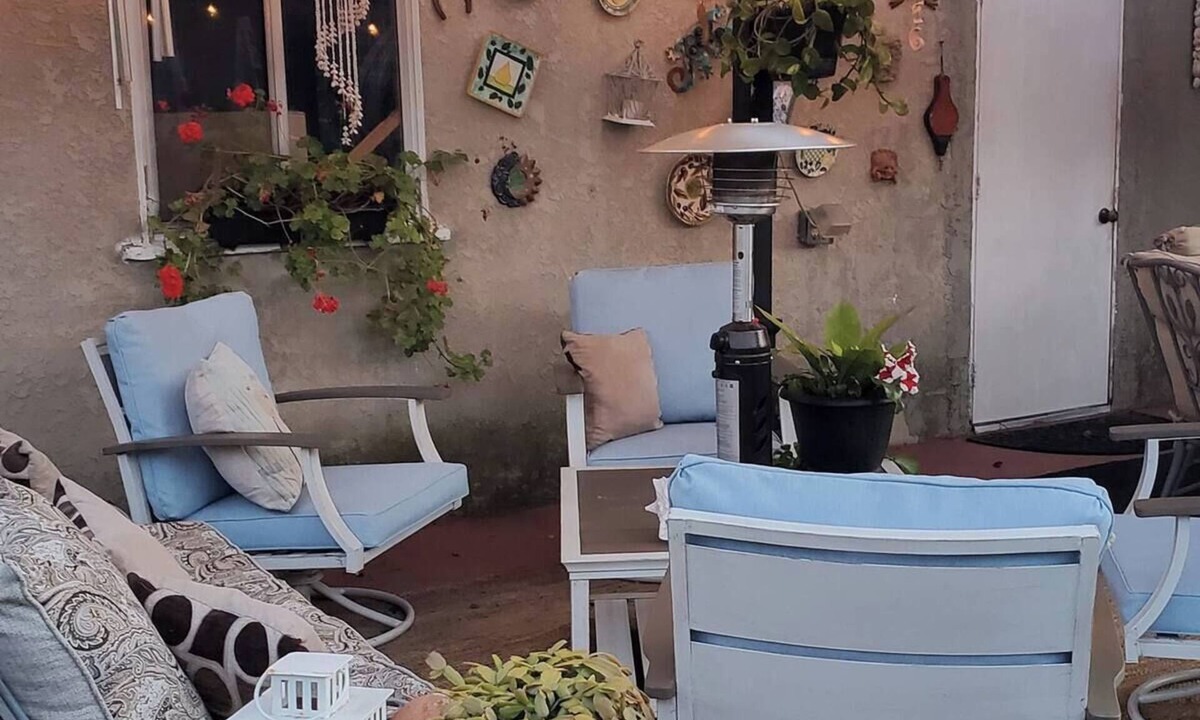 Lawndale Apartment | Studio in Southbay close to the beach SoFi stadium LAX