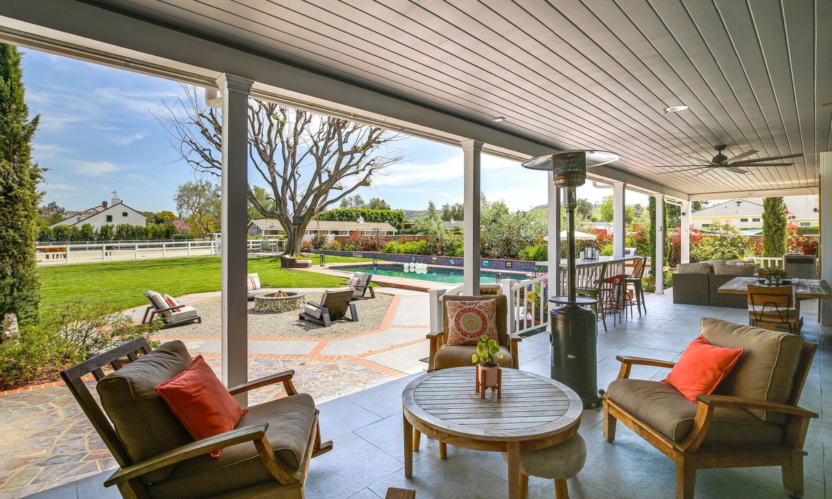 Orange Villa | Stunning Home in Orange County w/Stables!