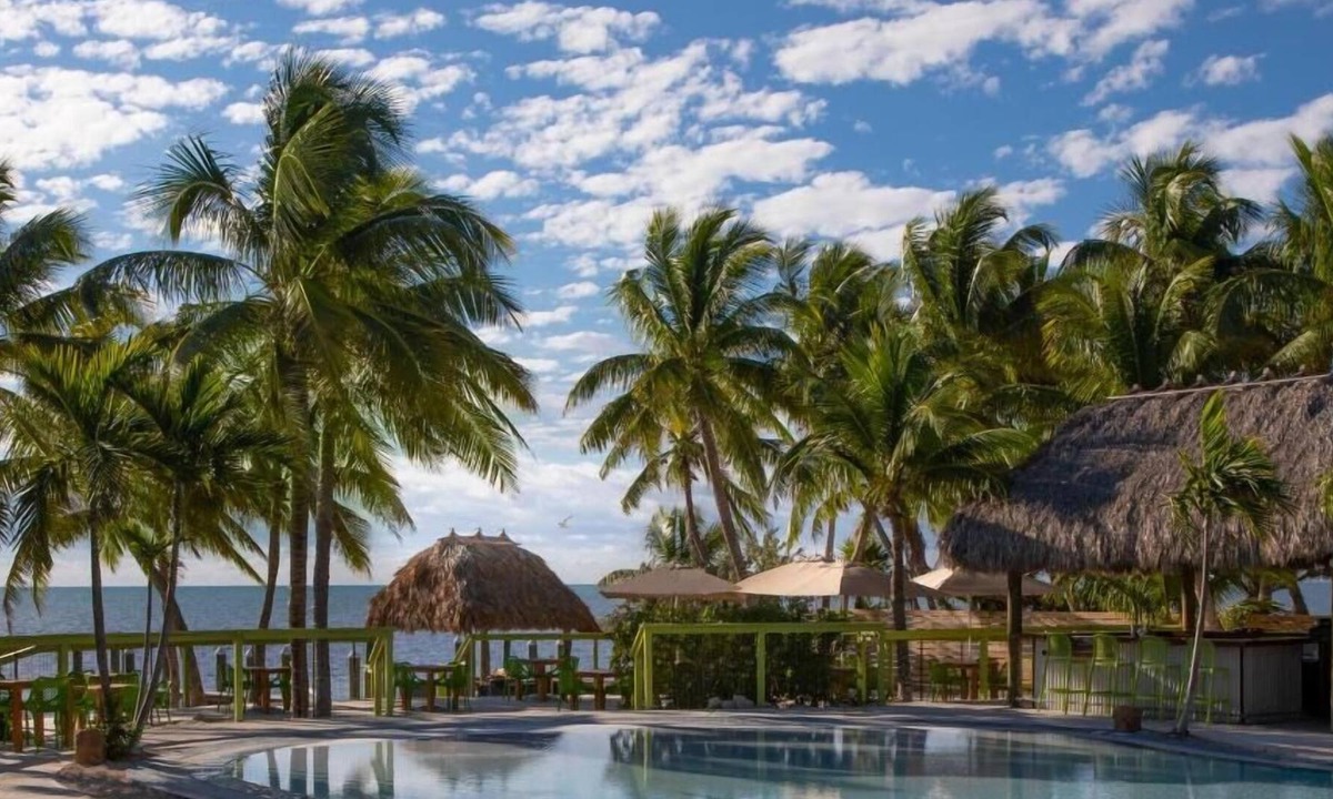 Islamorada Villa | Stunning Ocean View! Beachfront Property, w/ Pool, Pet-friendly!