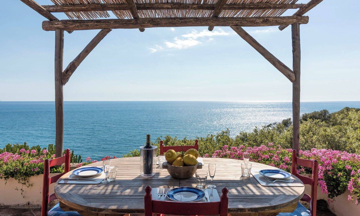 San Felice Circeo Villa | Stunning private villa for 12 guests with A/C, WIFI, TV, patio, pets allowed and panoramic view