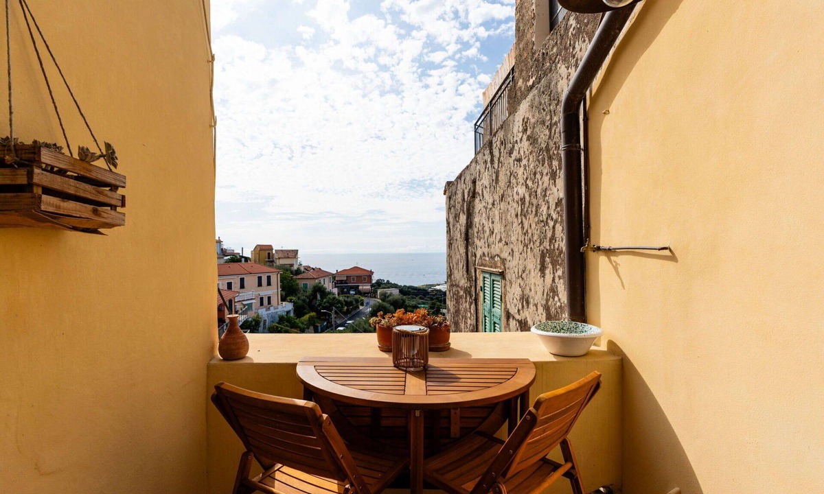 Terzorio House | Stunning villa for 4 people with WIFI and terrace