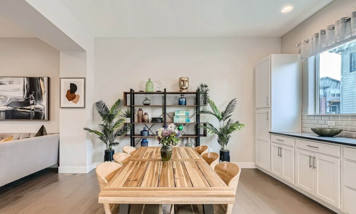 Bel Aire House | Stylish & Spacious Pet-Friendly Home 10 Mins to Downtown w/Garage & EV Charger!