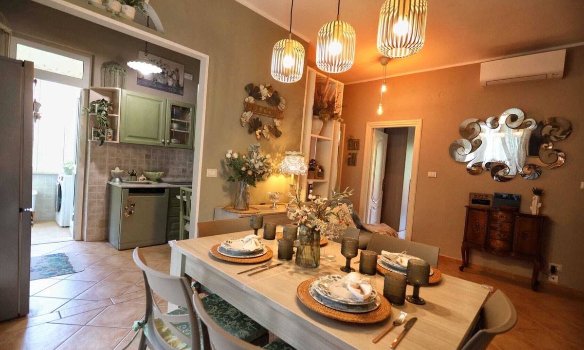 Cerri Apartment | Super Casetta Pratica con Parcheggio Privato