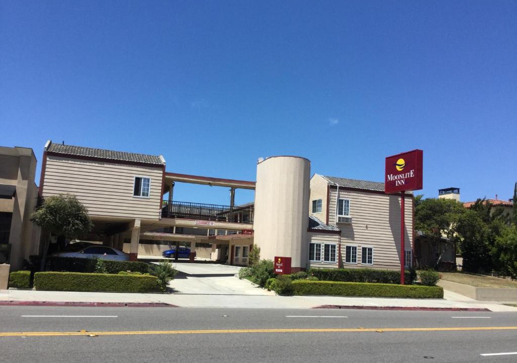 South Redondo Hotel | Surfside Inn Redondo Beach