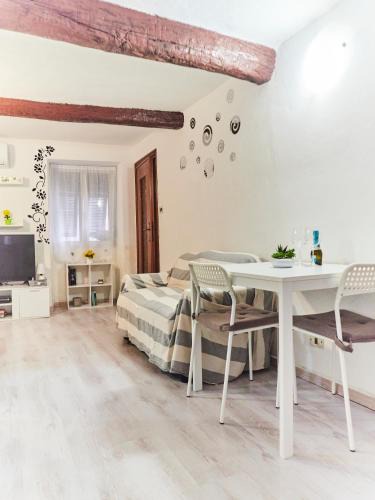 Badalucco Apartment | Sweet Home Badalucco Villaggio affascinante 10 min dal mare