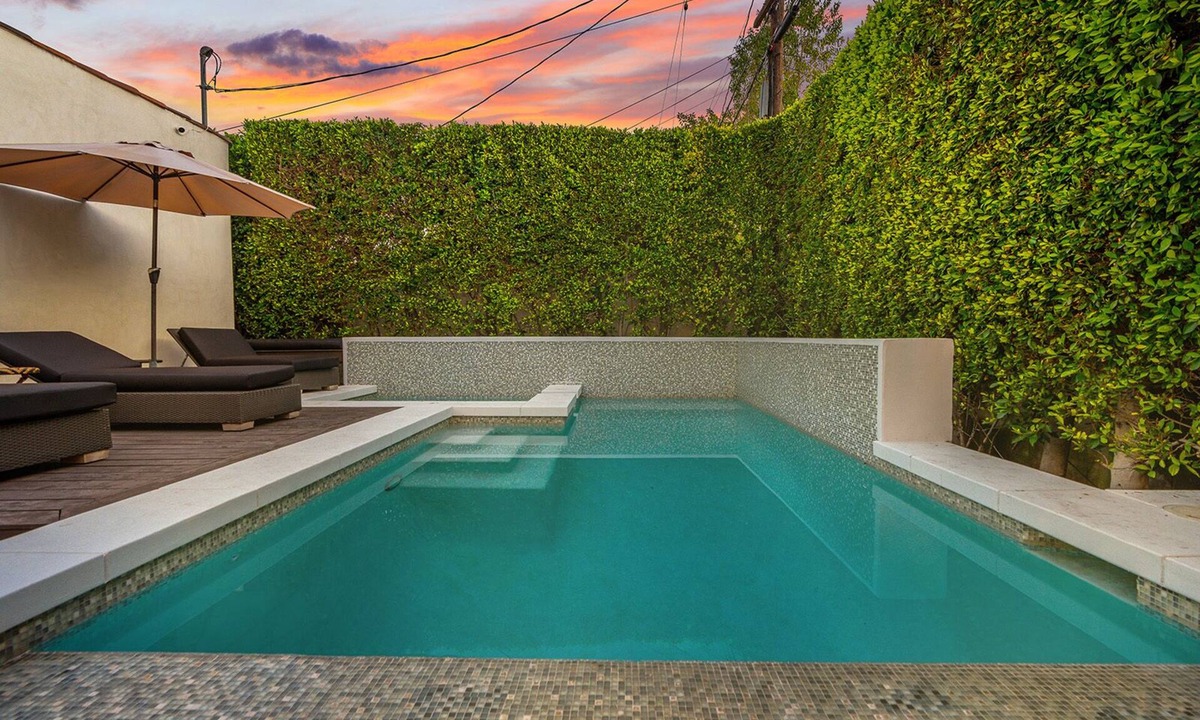 Beverly Grove Villa | SWEETZER VILLA - 3BDR LOCATION!!!