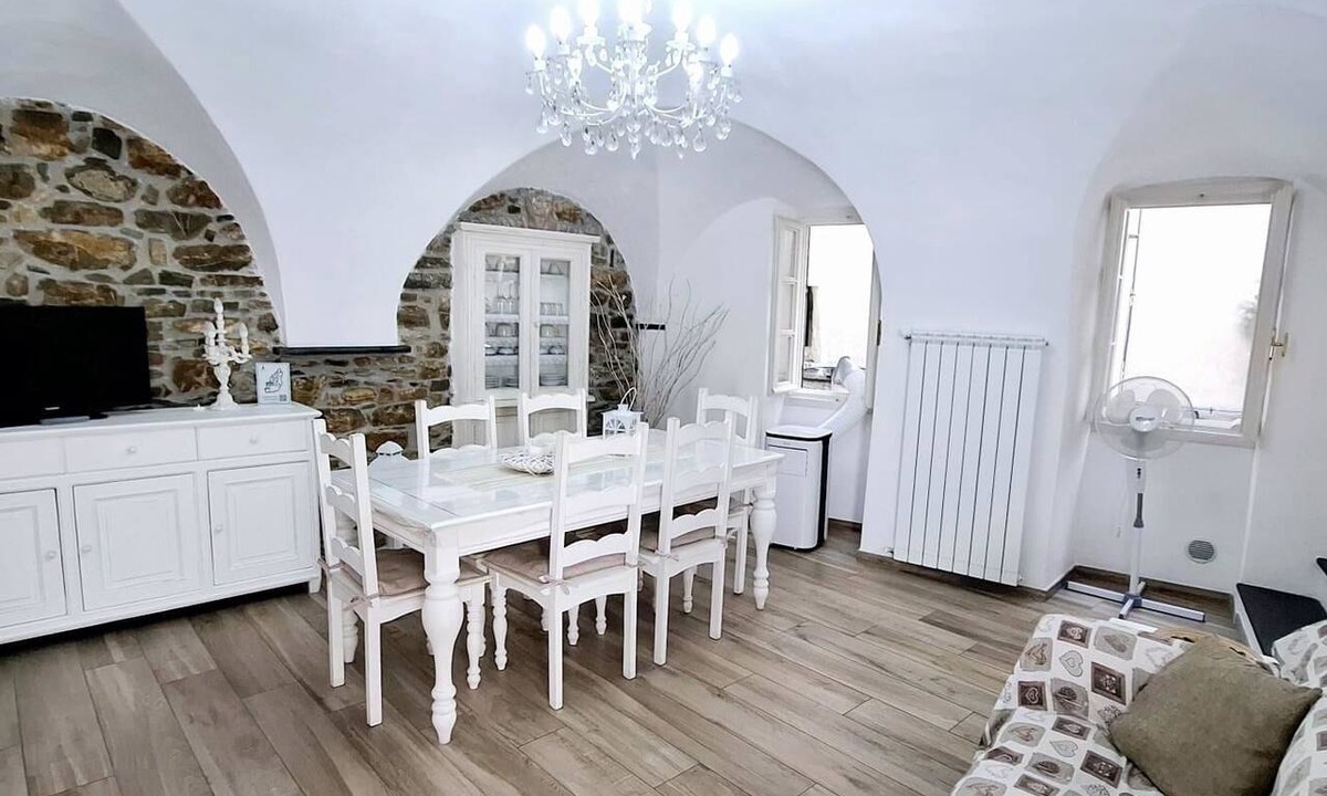 Terzorio Apartment | "TASTE OF PROVENCE" between Sea and Olive Trees.