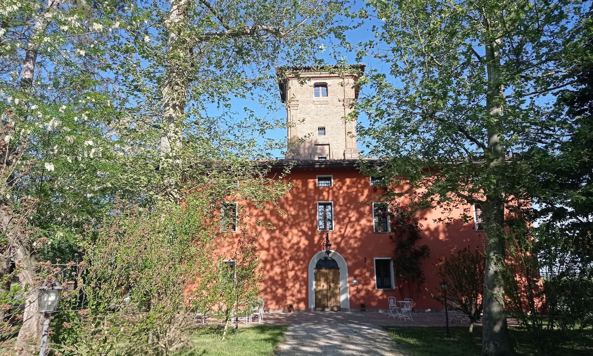 Mordano Hotel | Tenuta Torre Diana