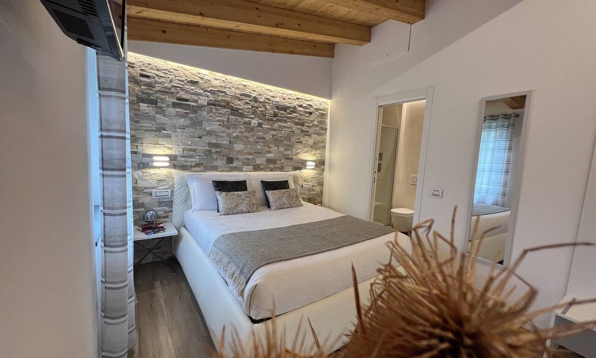 Volastra House | The Garden