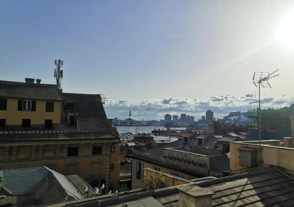 Pre Apartment | The house on the roof in Genoa