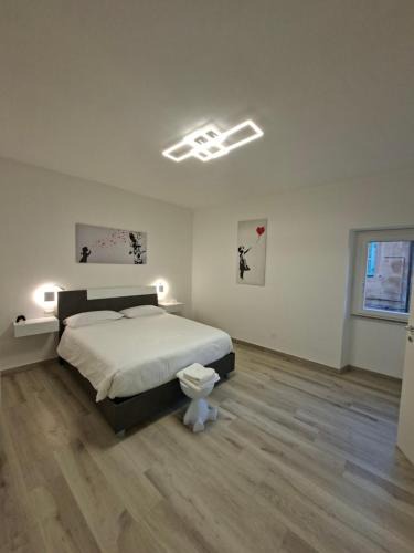 Tuscania Apartment | The Little White House