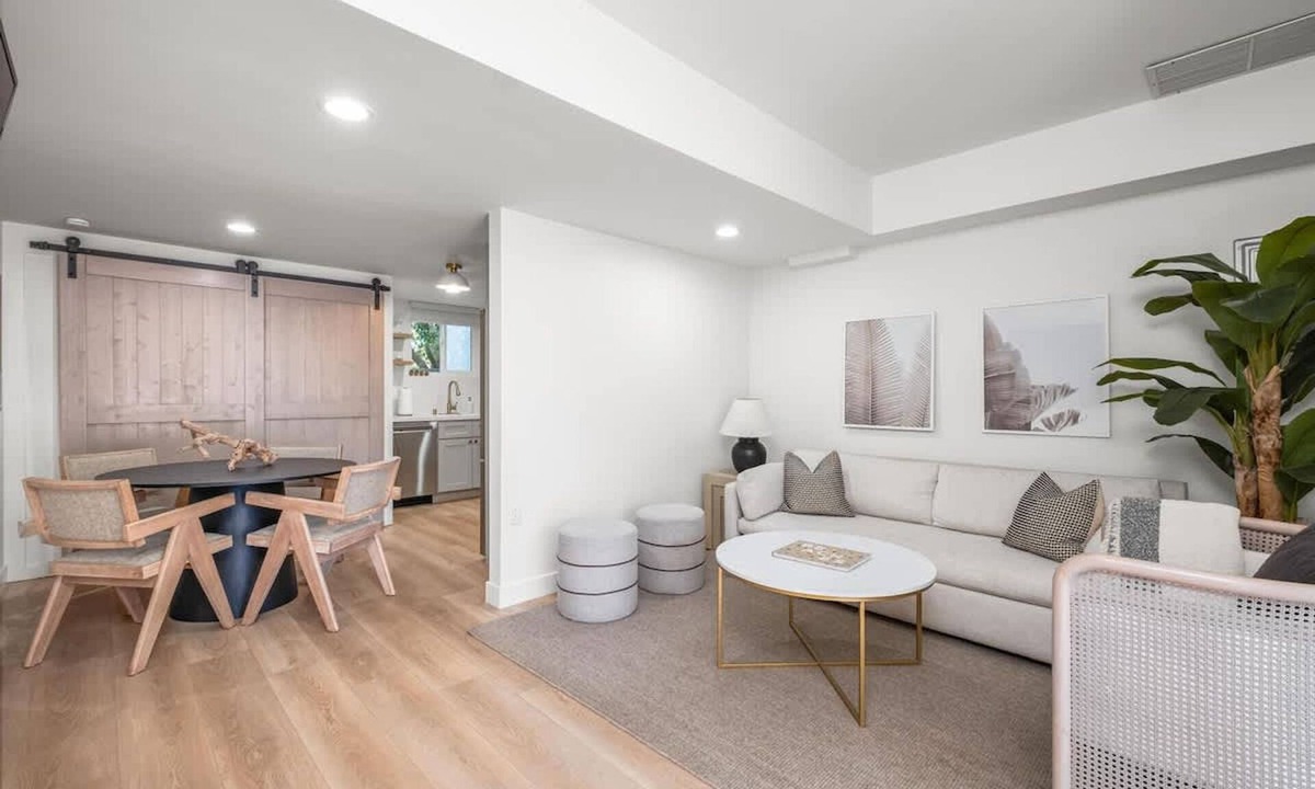 North Redondo Apartment | The South Bay Retreat